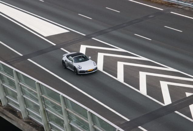 Porsche 992 Turbo S Cabriolet