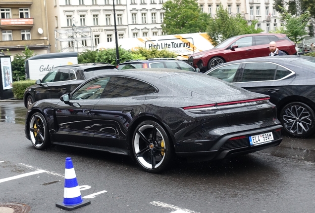 Porsche Taycan Turbo S