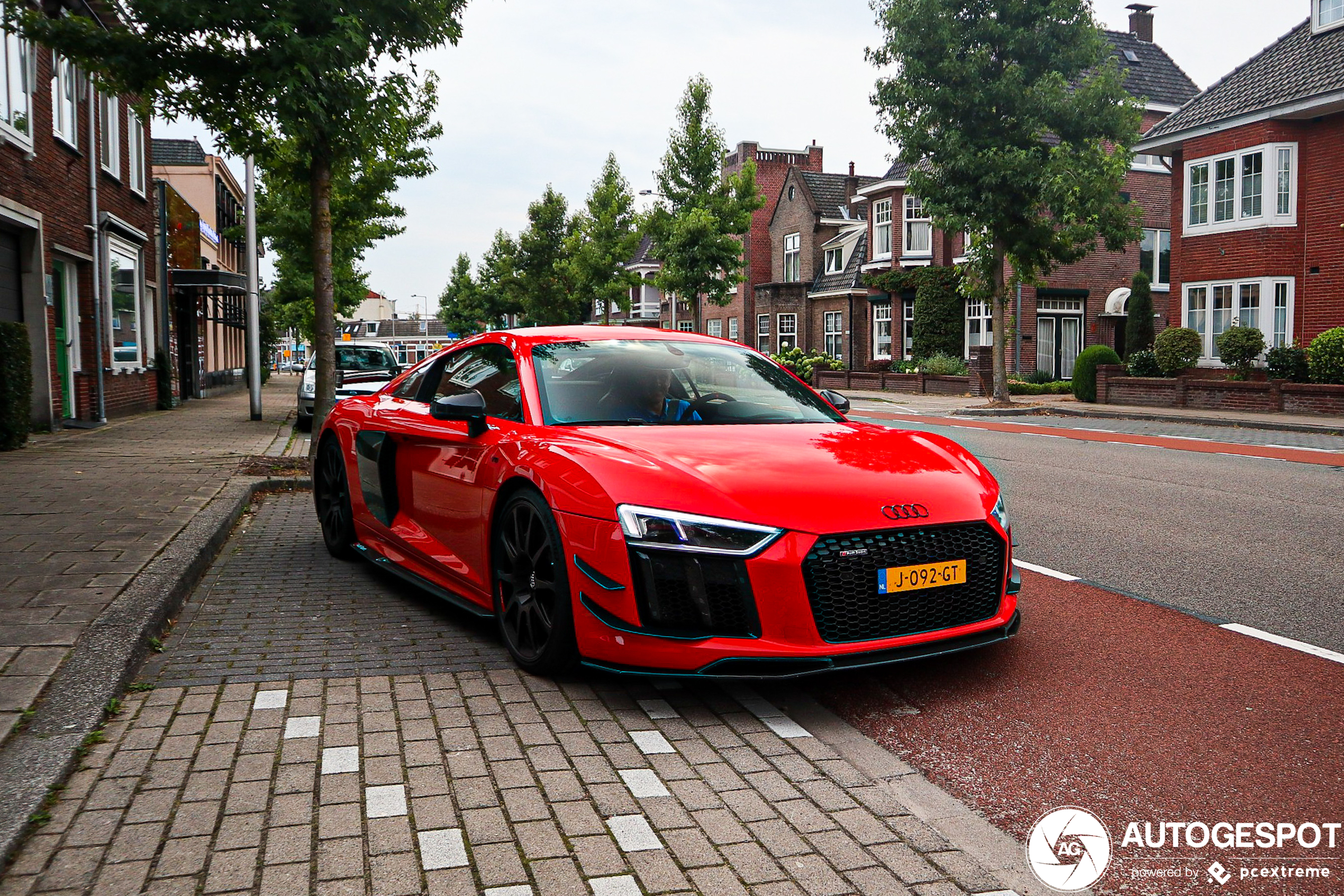 Audi R8 V10 Plus 2015