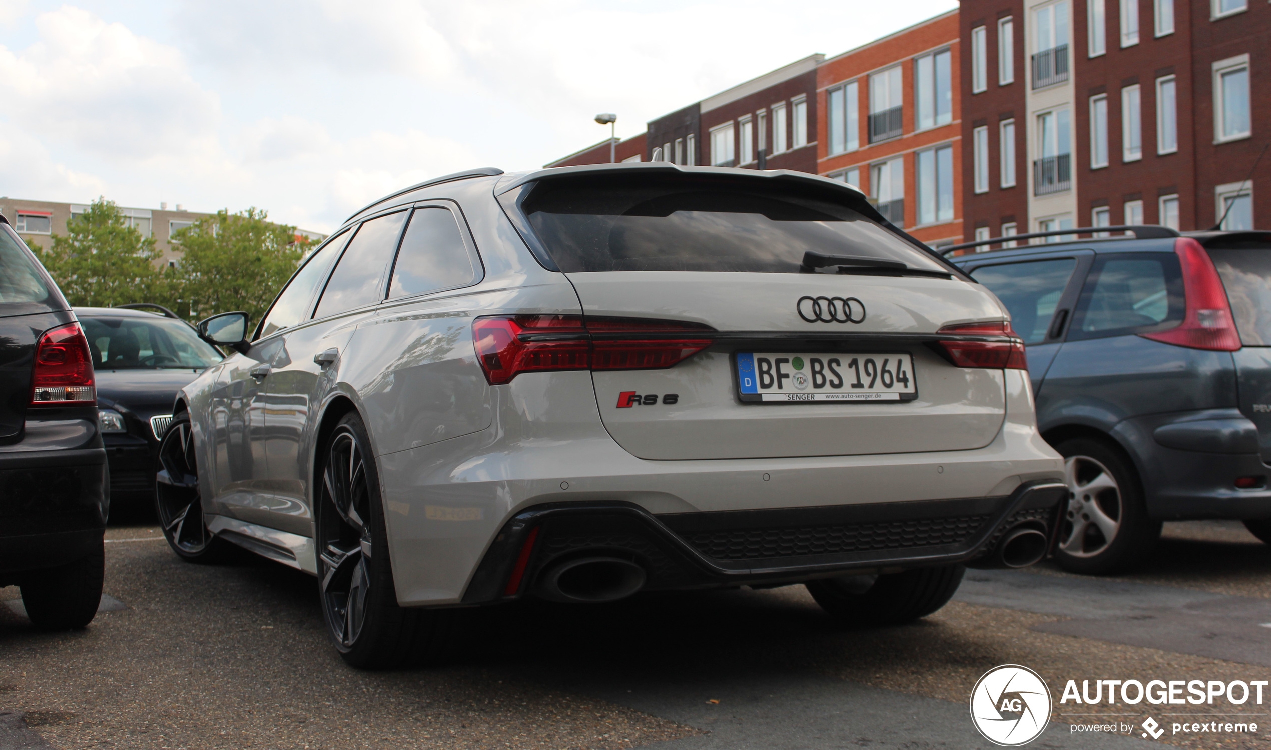 Audi RS6 Avant C8