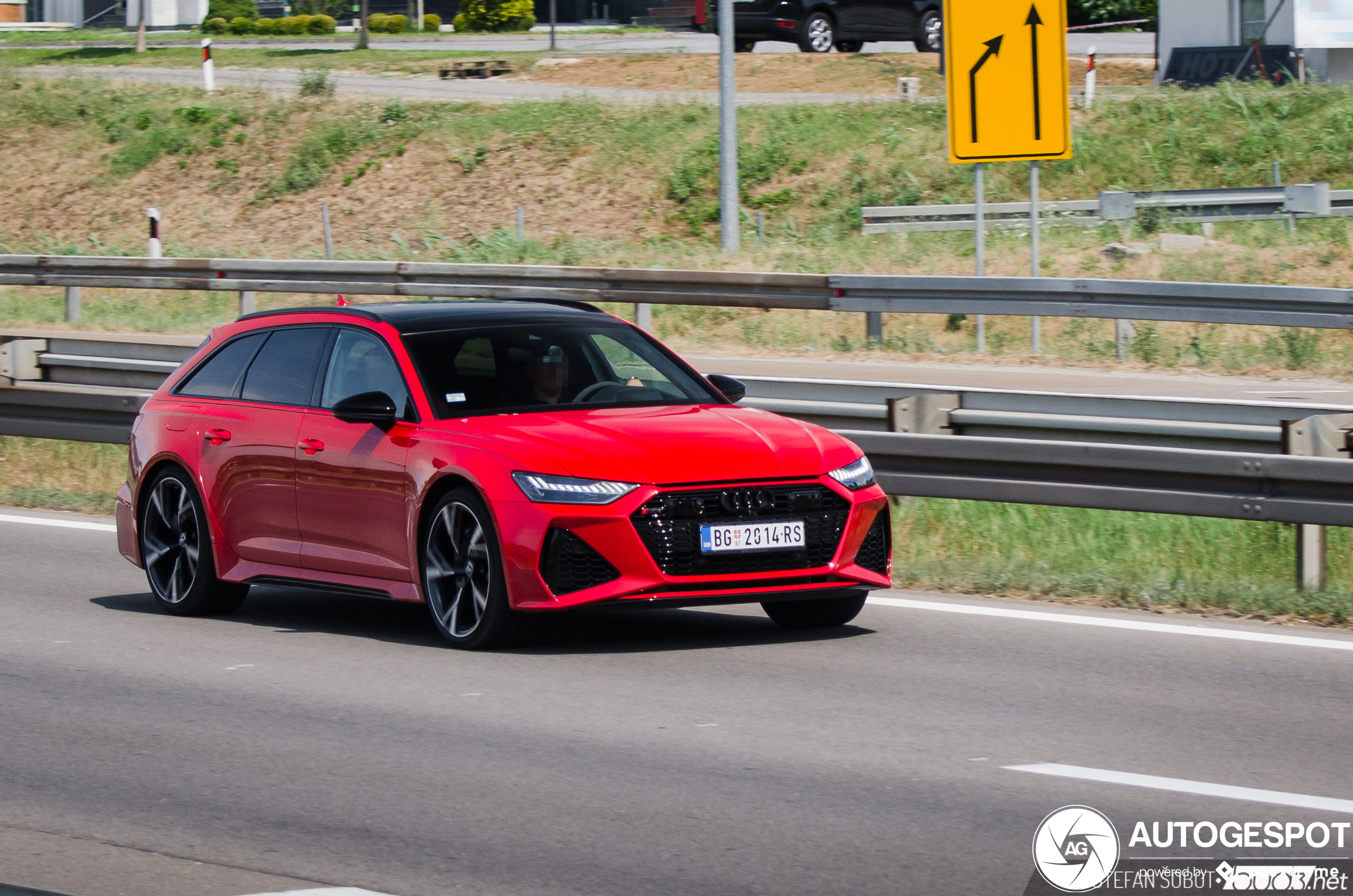 Audi RS6 Avant C8