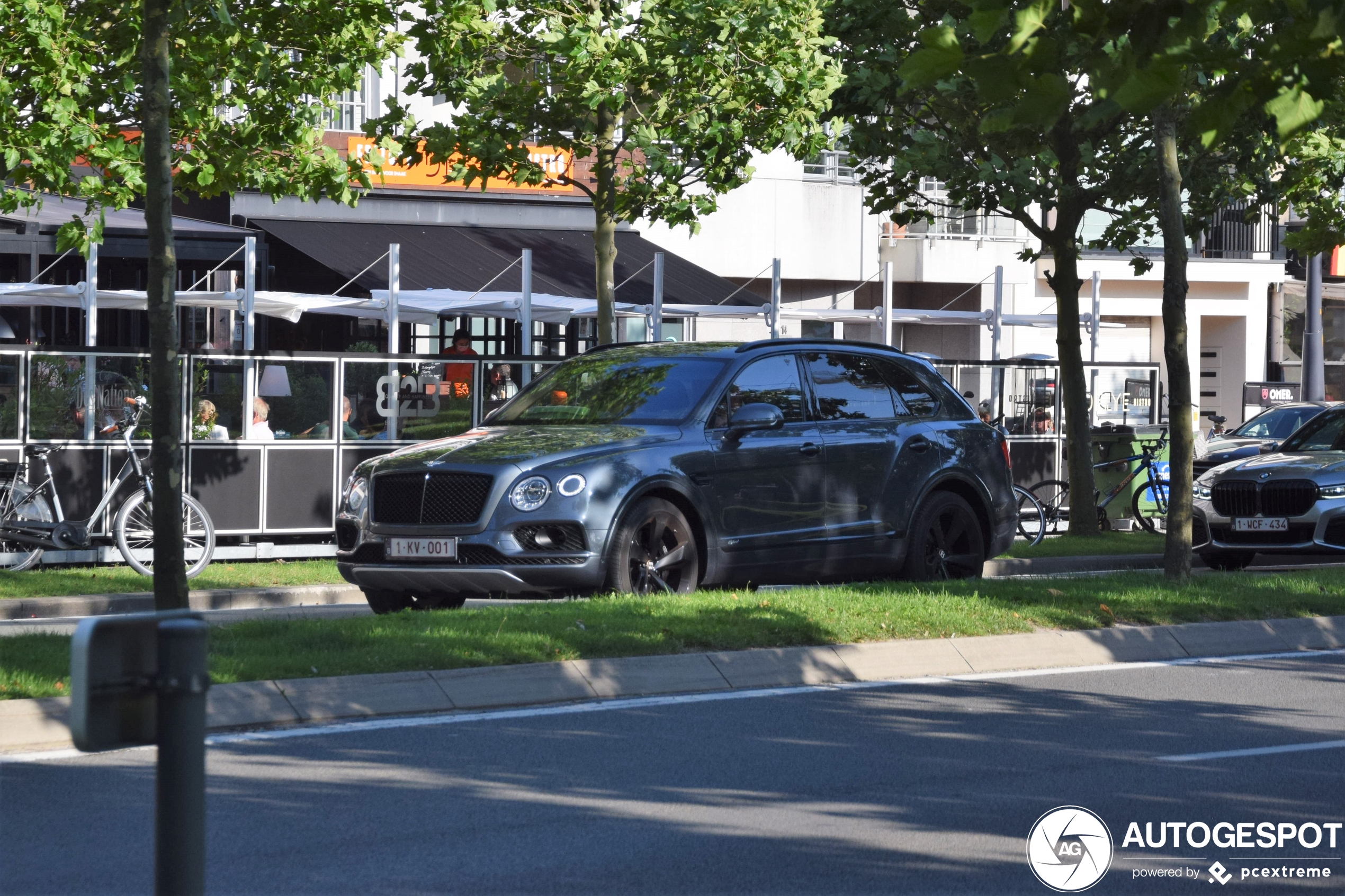 Bentley Bentayga Hybrid