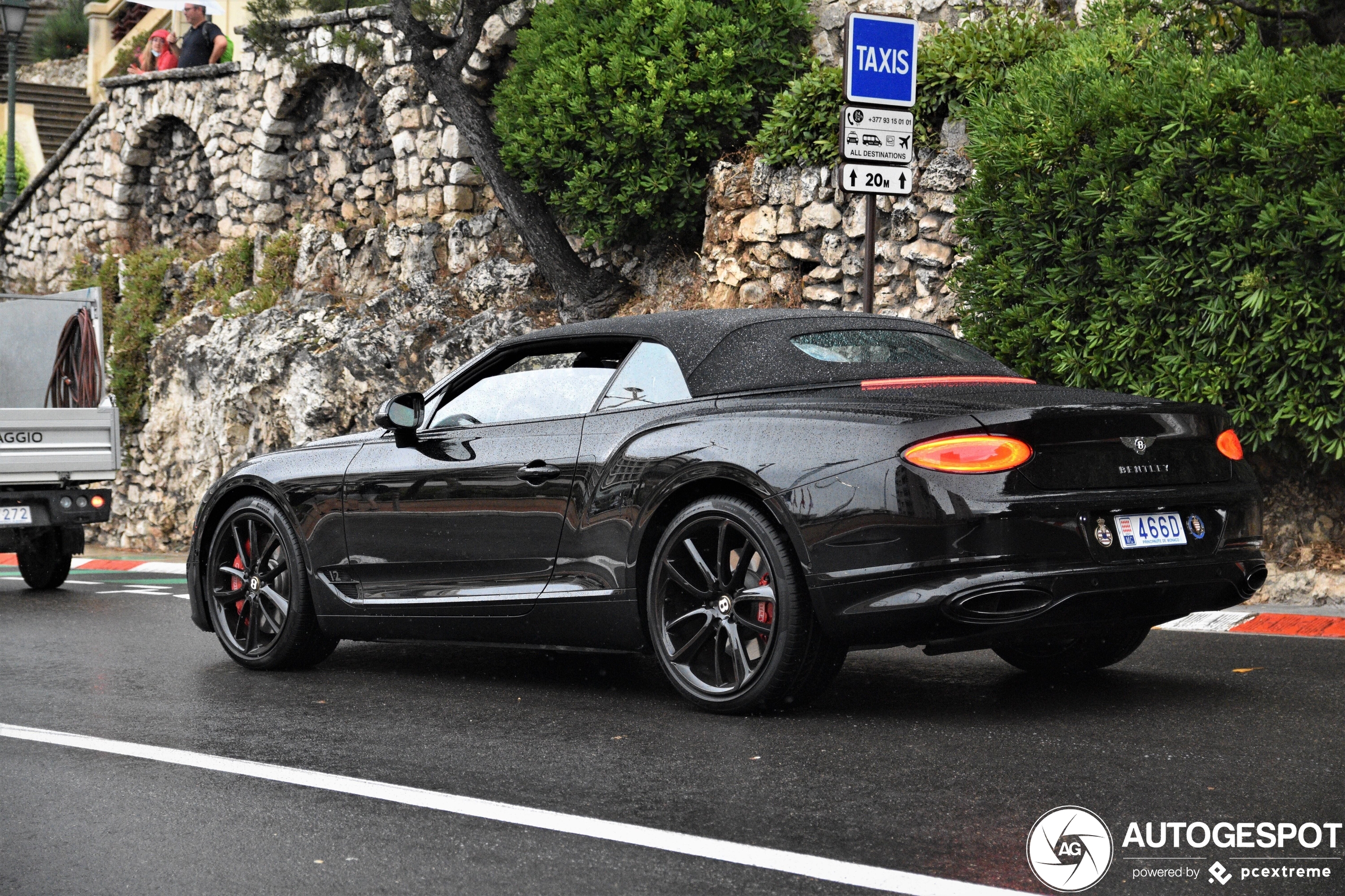 Bentley Continental GTC 2019