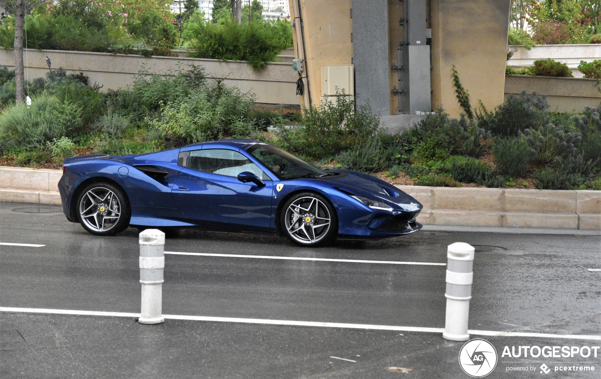 Ferrari F8 Spider