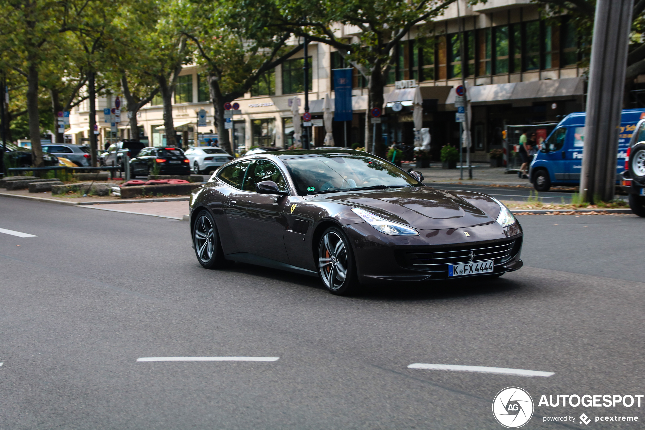 Ferrari GTC4Lusso