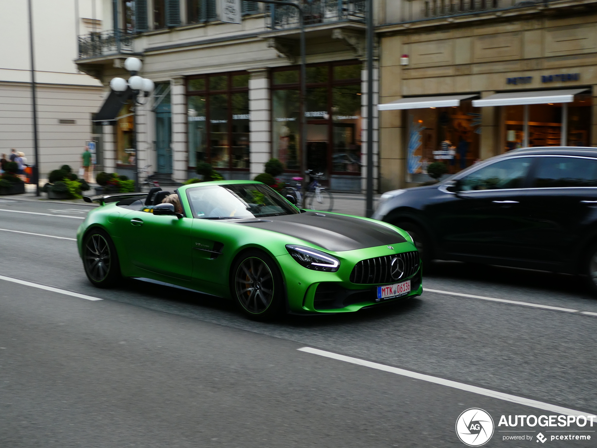 Mercedes-AMG GT R Roadster R190