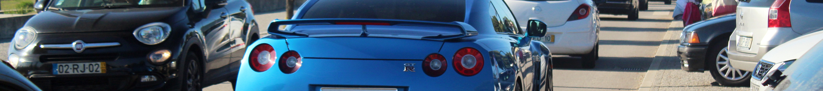 Nissan GT-R 2011