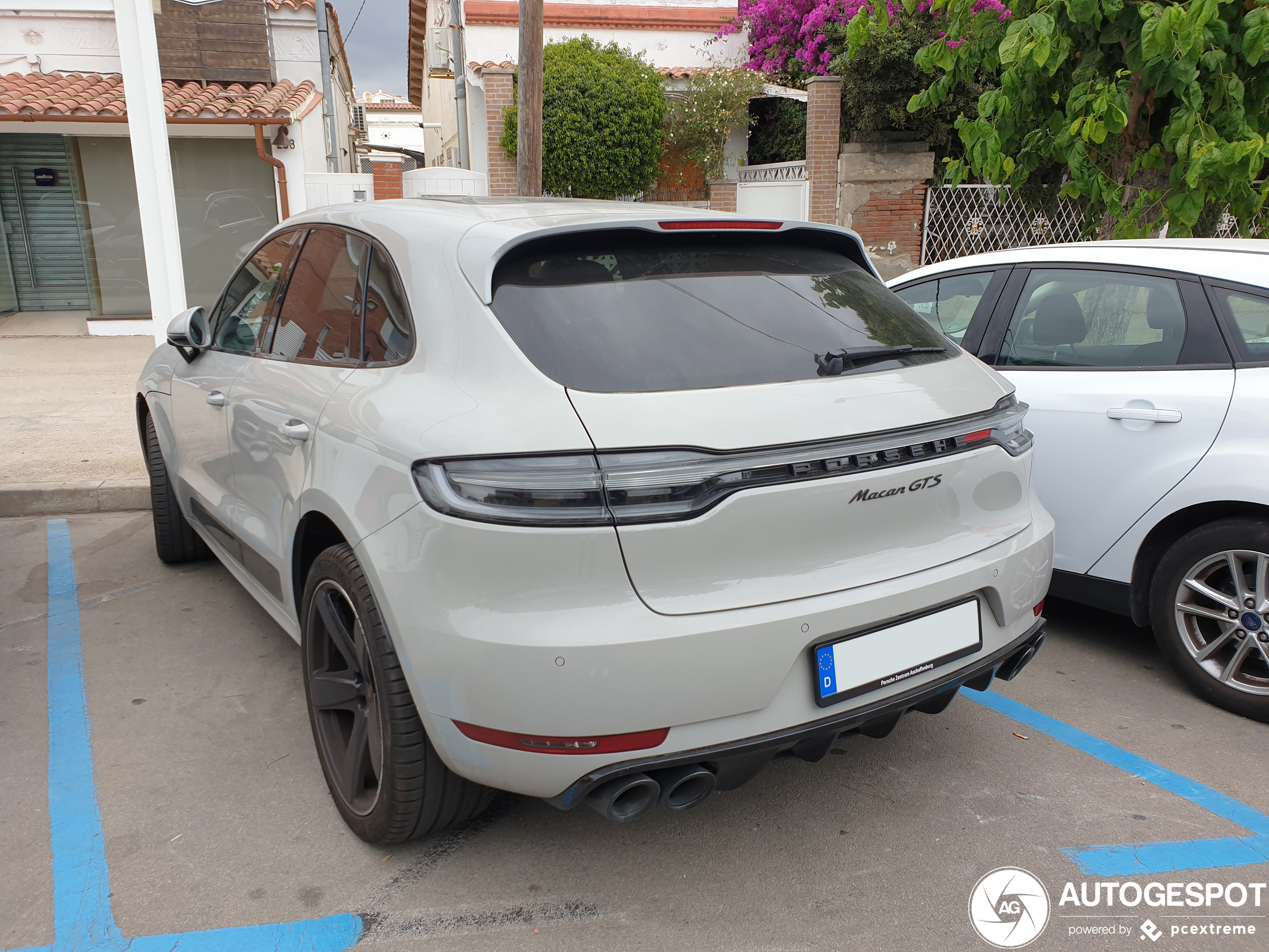 Porsche 95B Macan GTS MkII