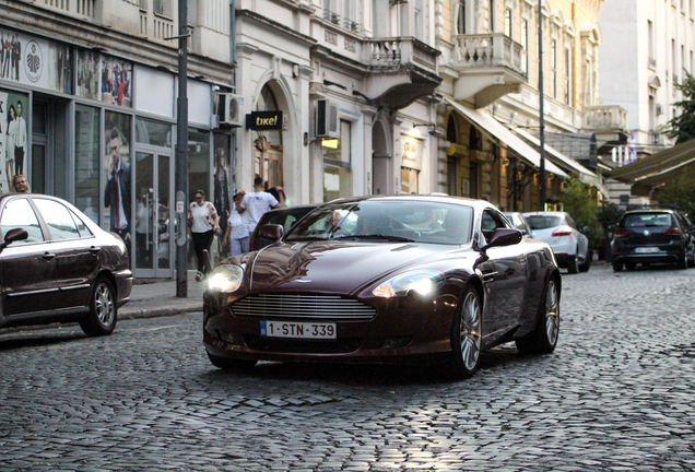 Aston Martin DB9