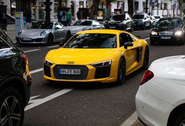 Audi R8 V10 Plus 2015