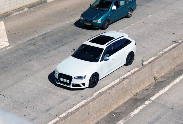 Audi RS4 Avant B8