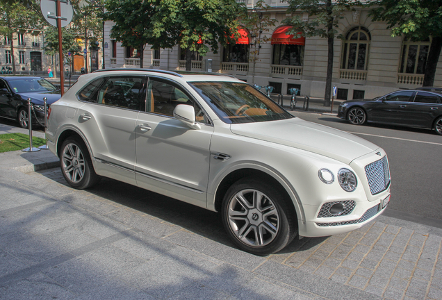 Bentley Bentayga V8