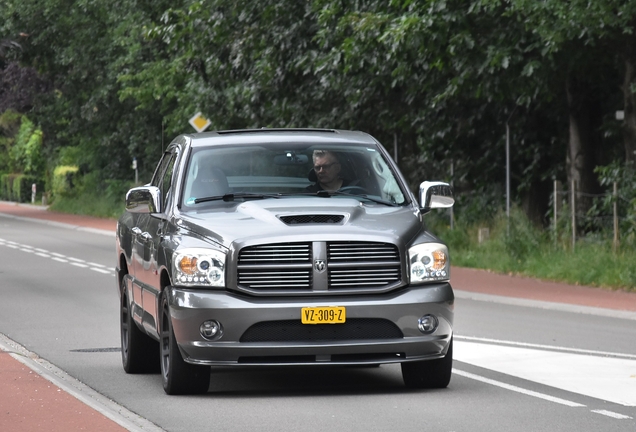 Dodge RAM SRT-10 Quad-Cab