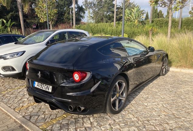 Ferrari FF