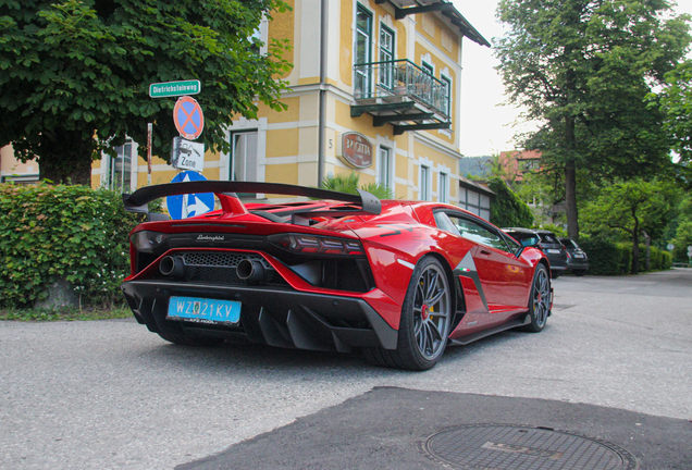 Lamborghini Aventador LP770-4 SVJ