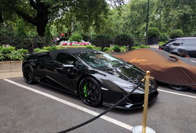 Lamborghini Huracán LP640-4 EVO Spyder