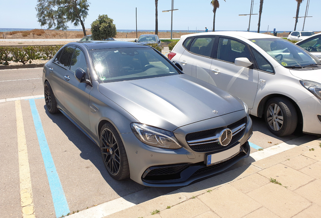 Mercedes-AMG C 63 S W205