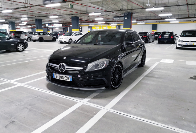 Mercedes-Benz A 45 AMG