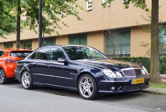 Mercedes-Benz E 55 AMG