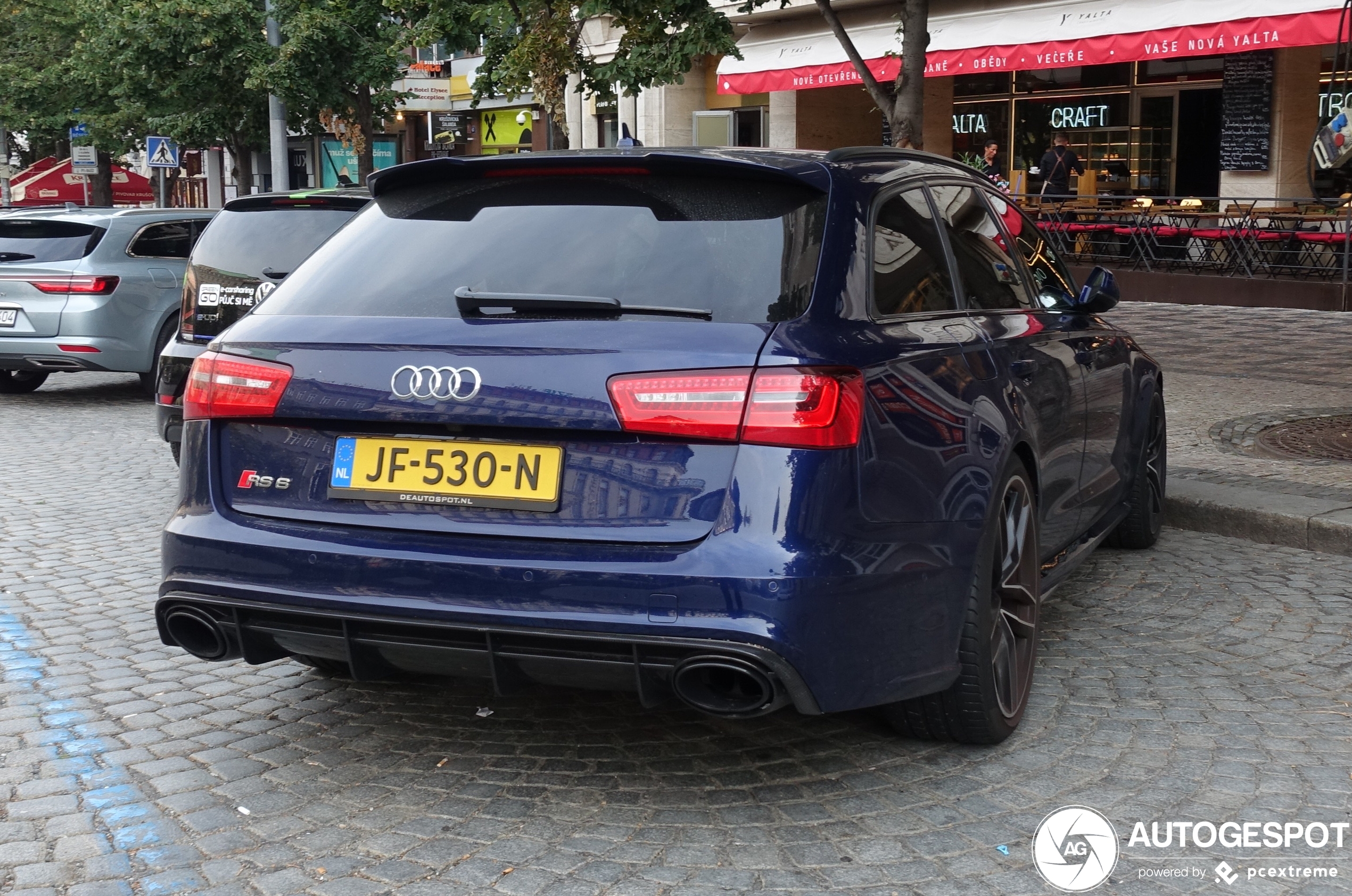 Audi RS6 Avant C7