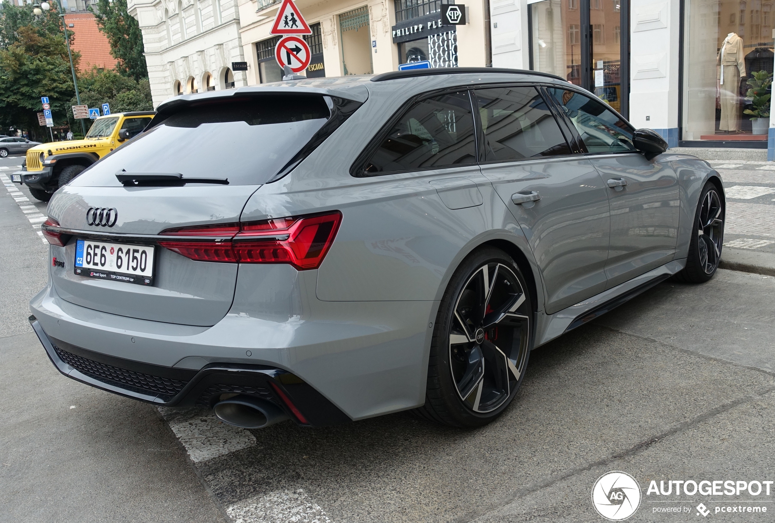 Audi RS6 Avant C8