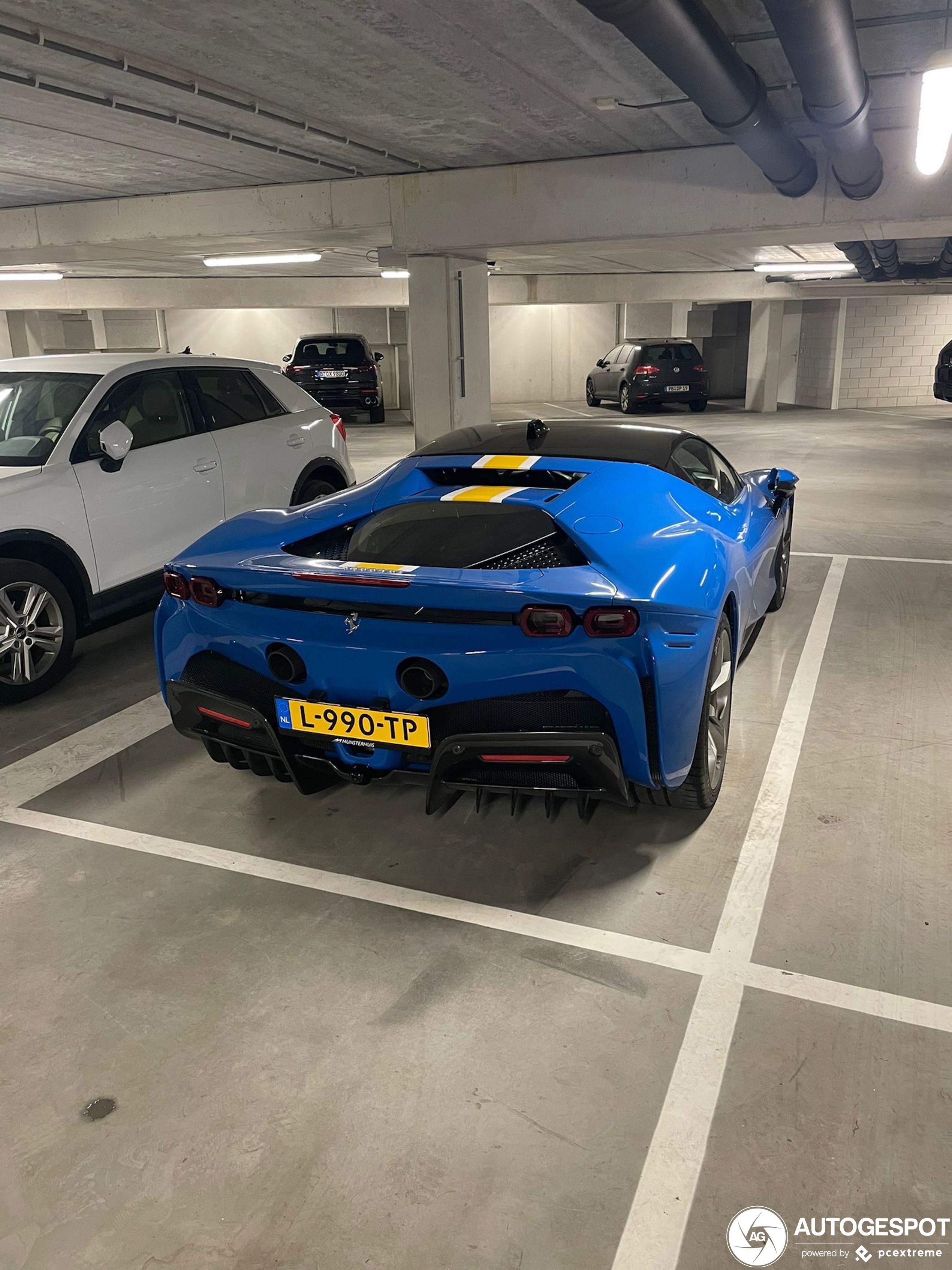 Ferrari SF90 Stradale