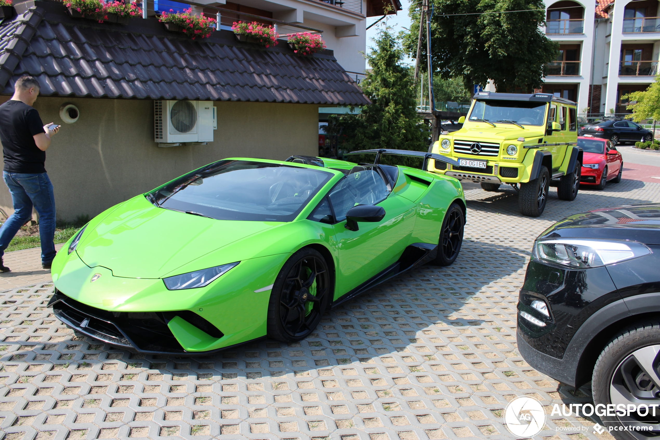 Lamborghini Huracán LP640-4 Performante Spyder