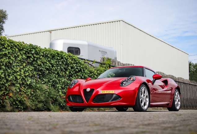 Alfa Romeo 4C Coupé