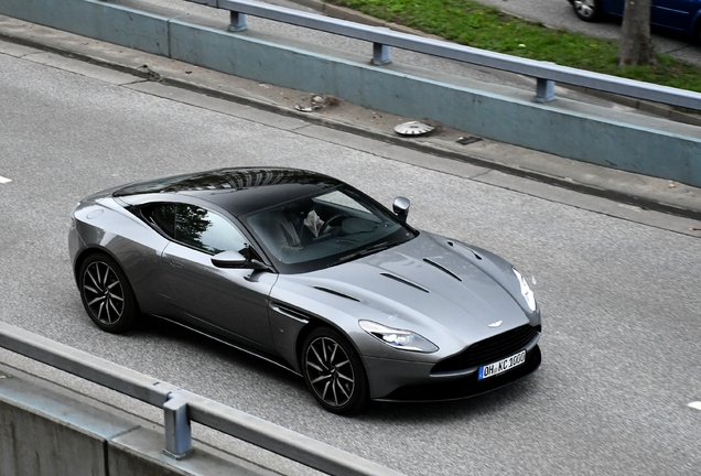 Aston Martin DB11 V8