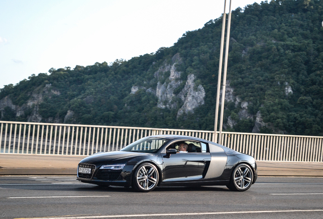 Audi R8 V10 2013