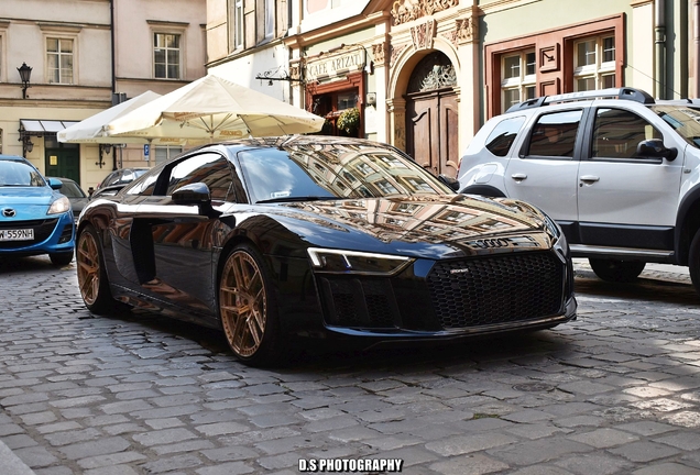 Audi R8 V10 Plus 2015