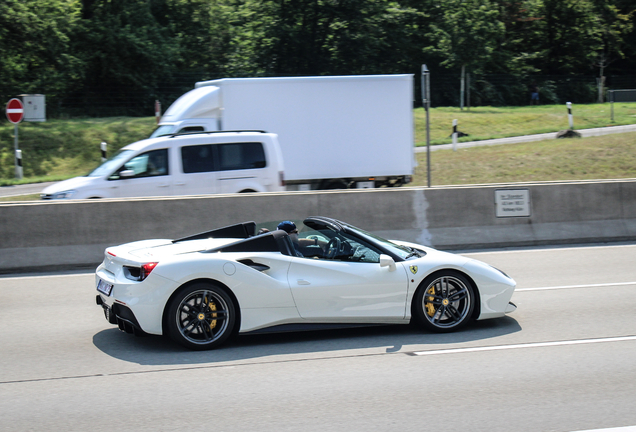 Ferrari 488 Spider