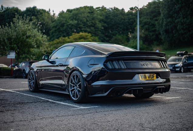 Ford Mustang GT 2015