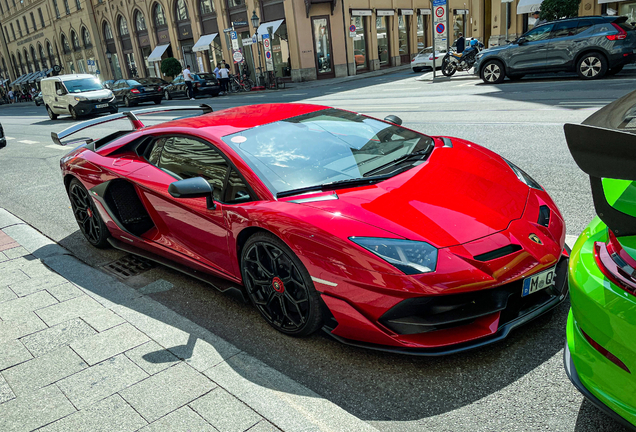 Lamborghini Aventador LP770-4 SVJ