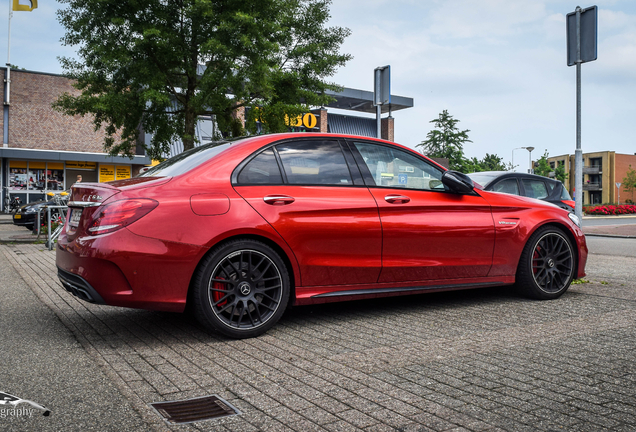 Mercedes-AMG C 63 S W205