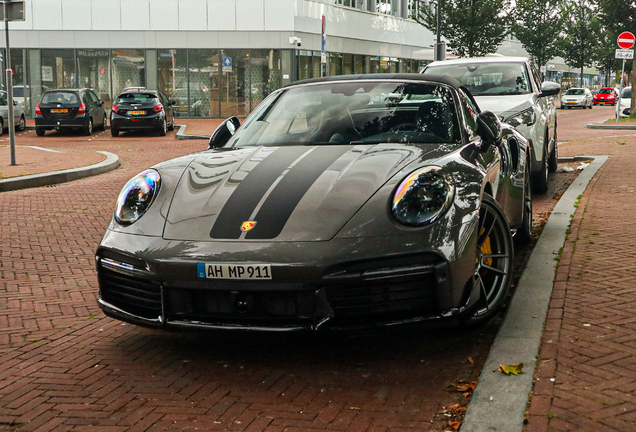 Porsche 992 Turbo S Cabriolet