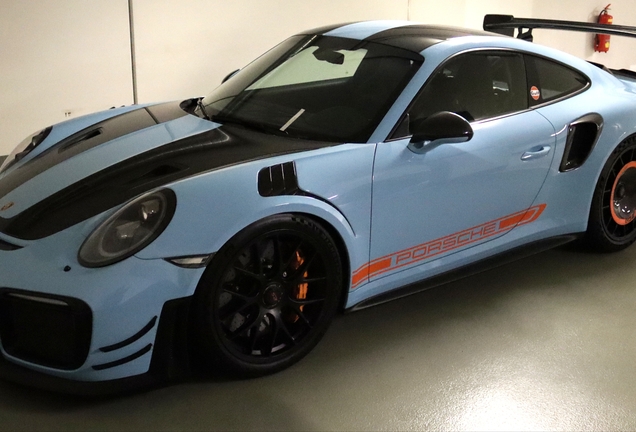 Porsche Manthey Racing 991 GT2 RS MR