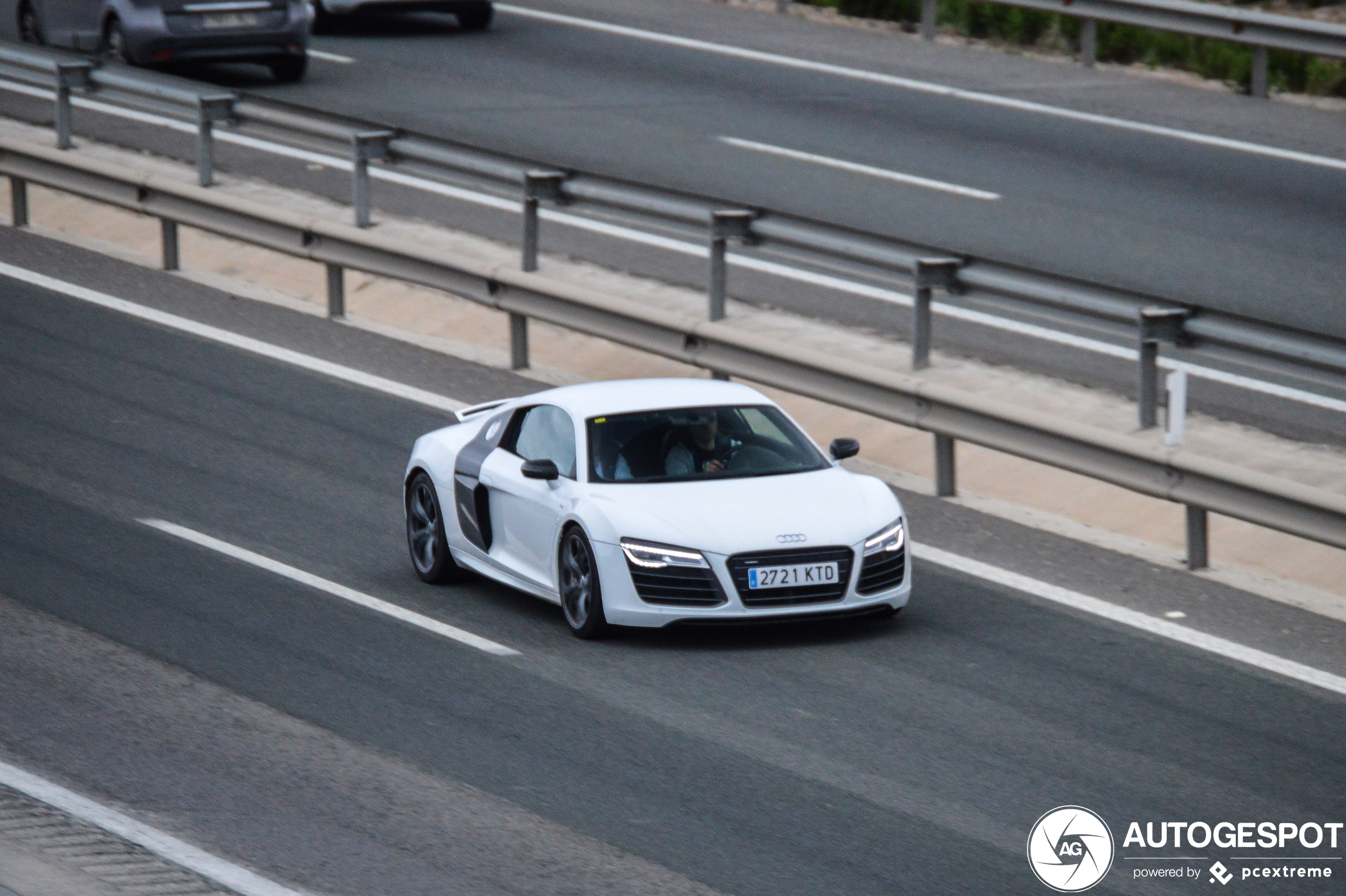 Audi R8 V10 2013