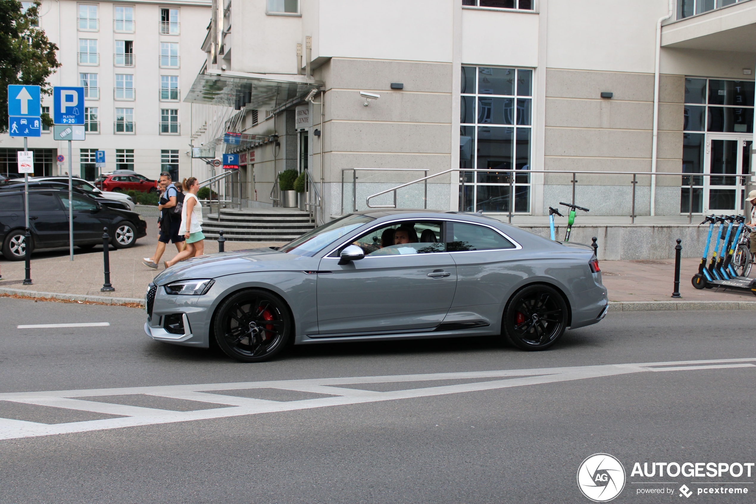 Audi RS5 B9