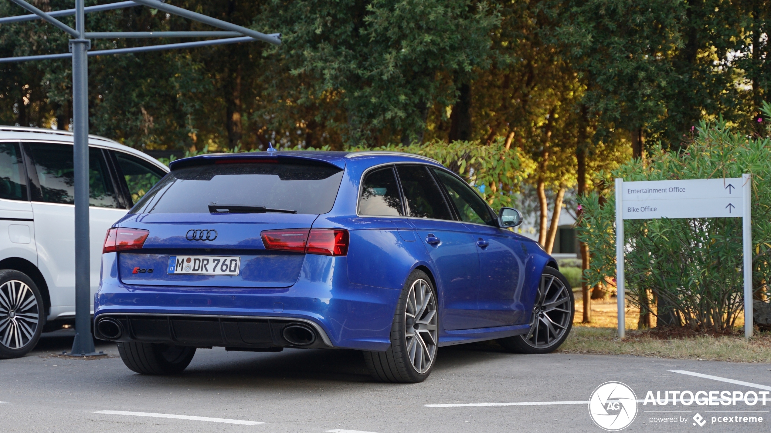 Audi RS6 Avant C7 2015