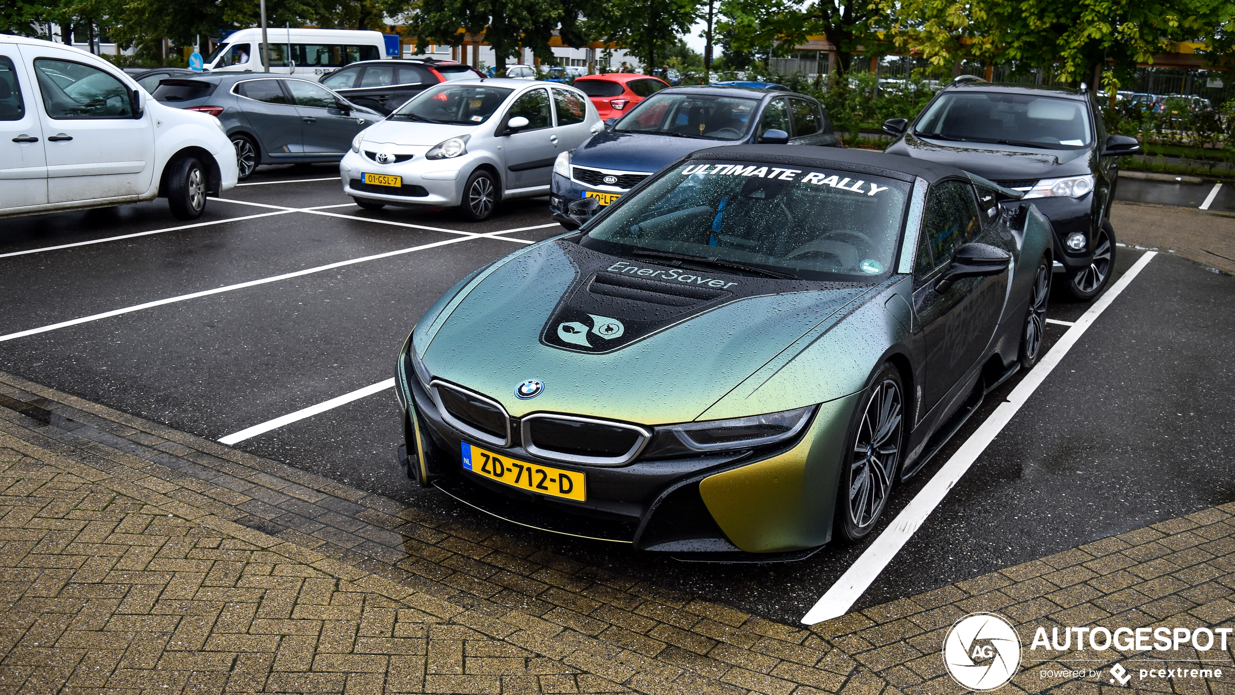 BMW i8 Roadster