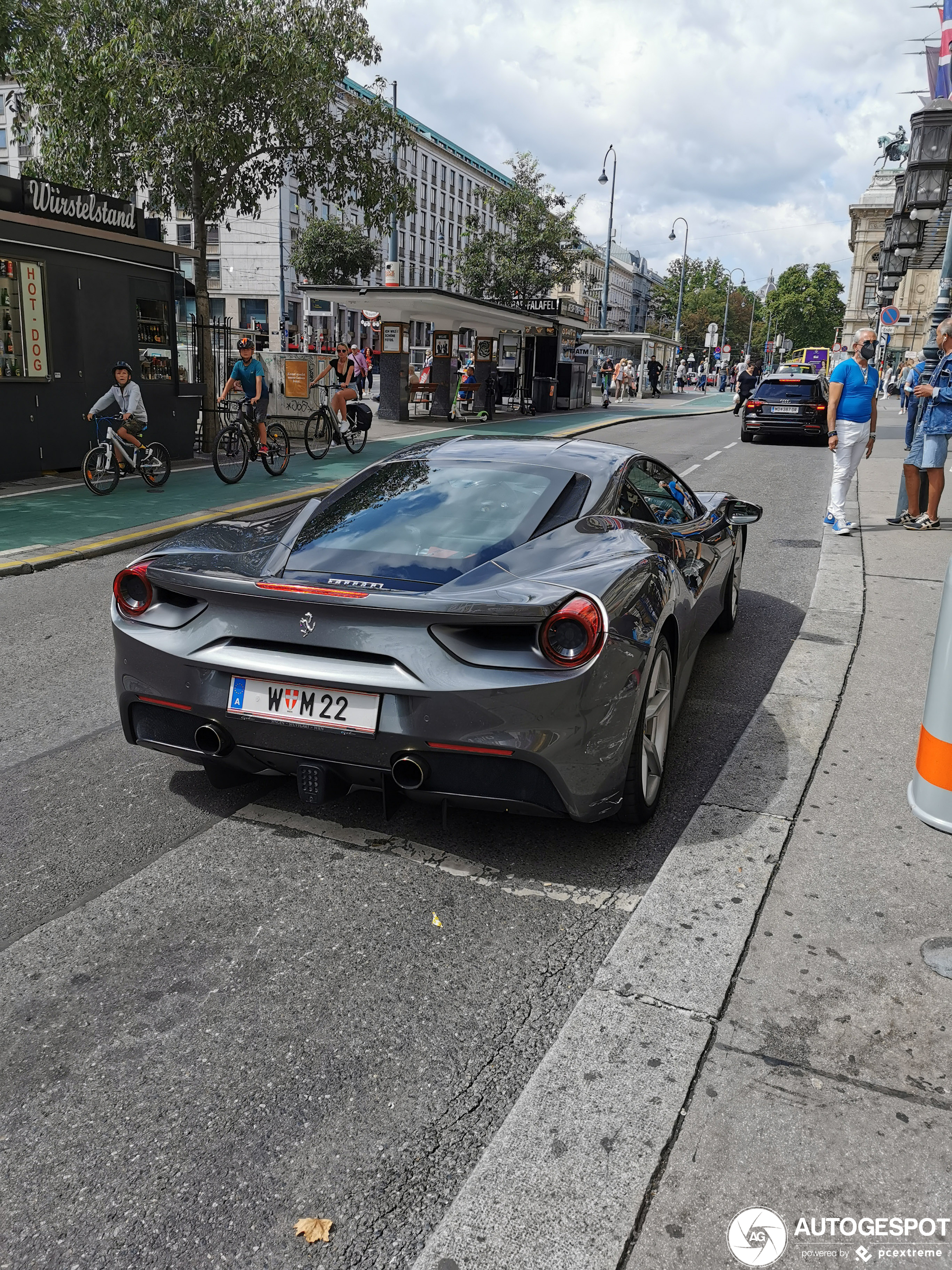 Ferrari 488 GTB