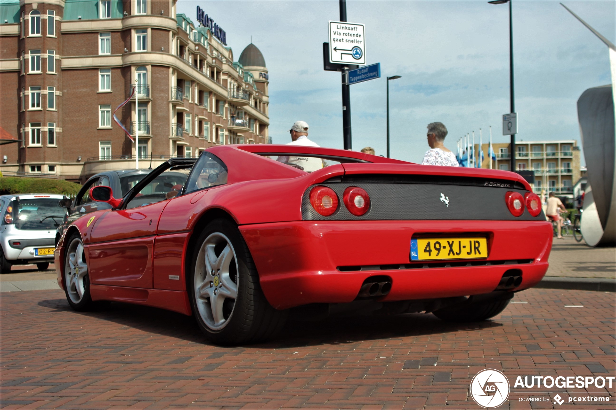 Ferrari F355 GTS