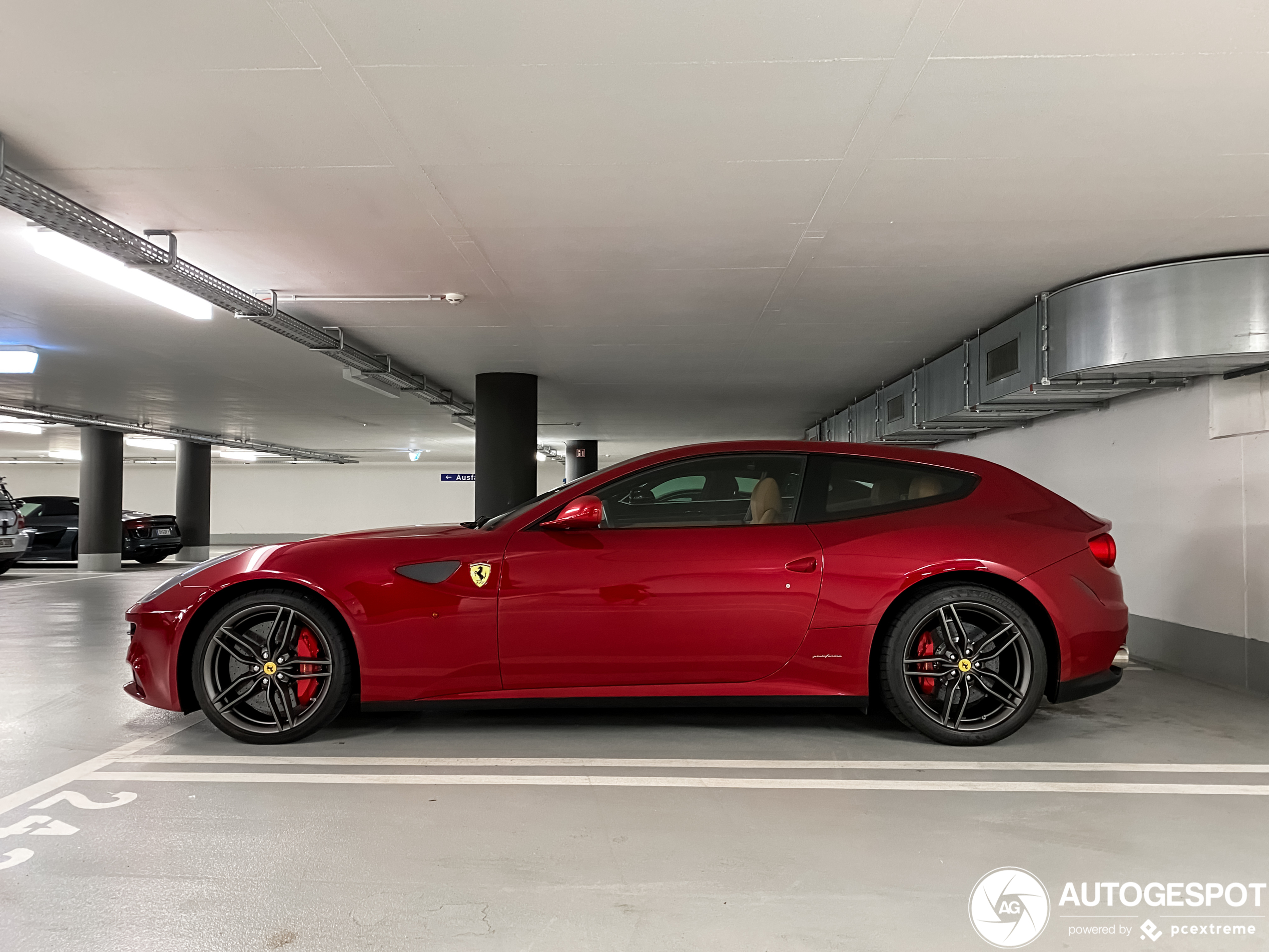 Ferrari FF