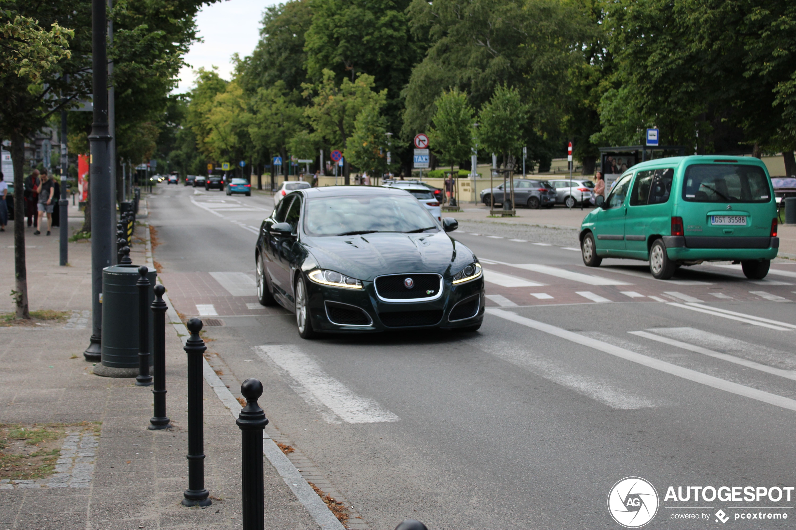 Jaguar XFR 2011