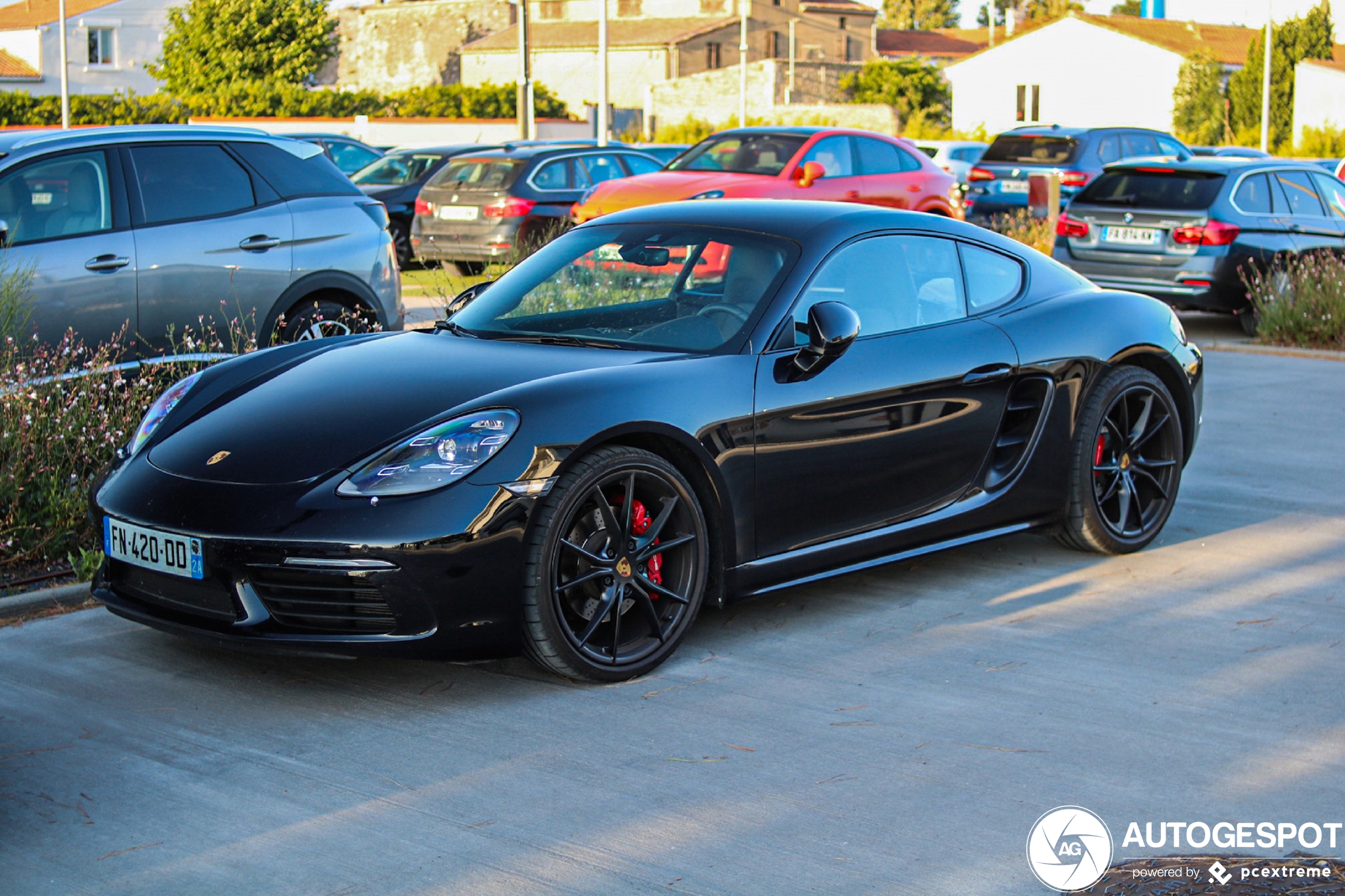 Porsche 718 Cayman S