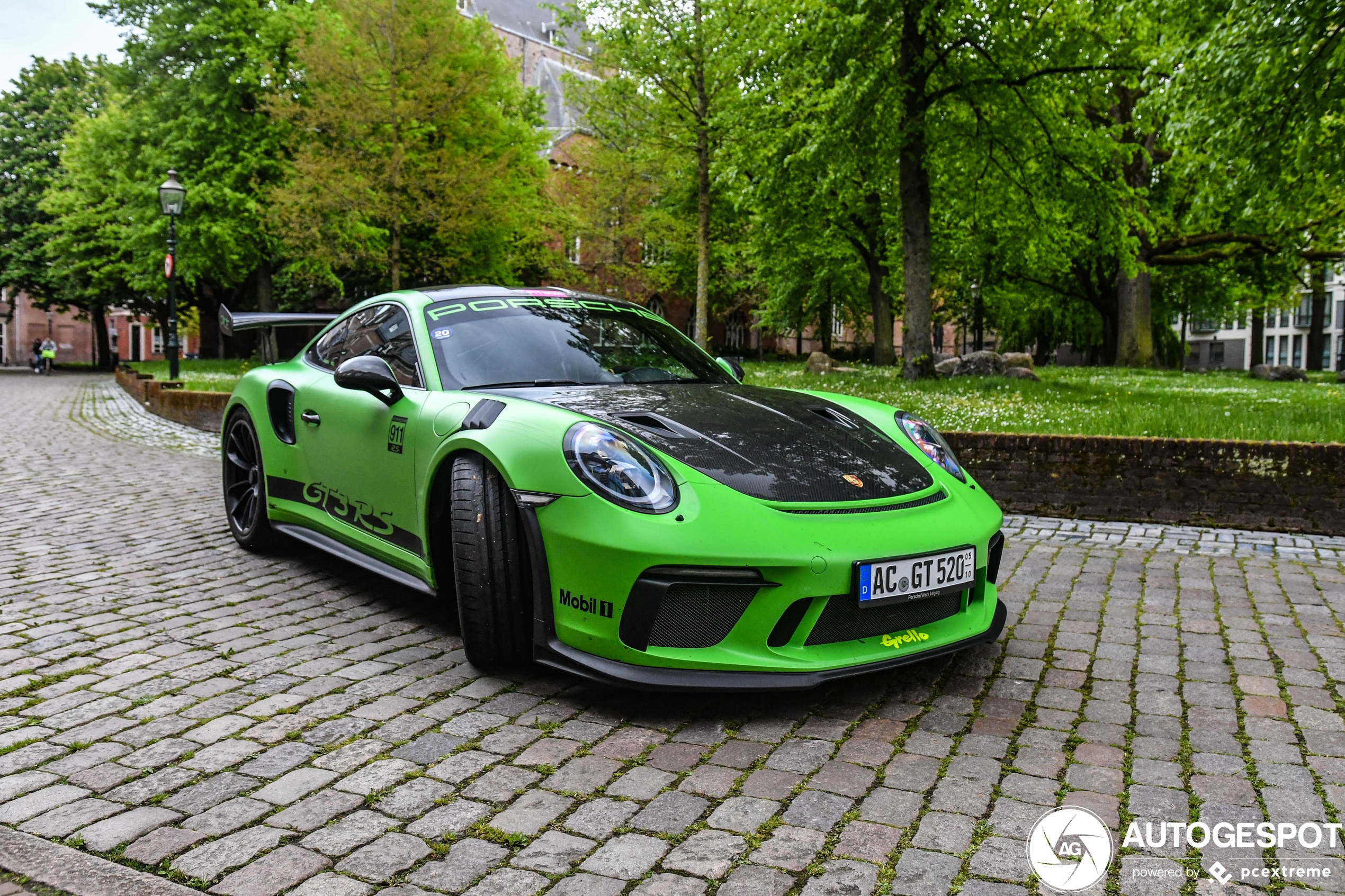 Porsche 991 GT3 RS MkII Weissach Package