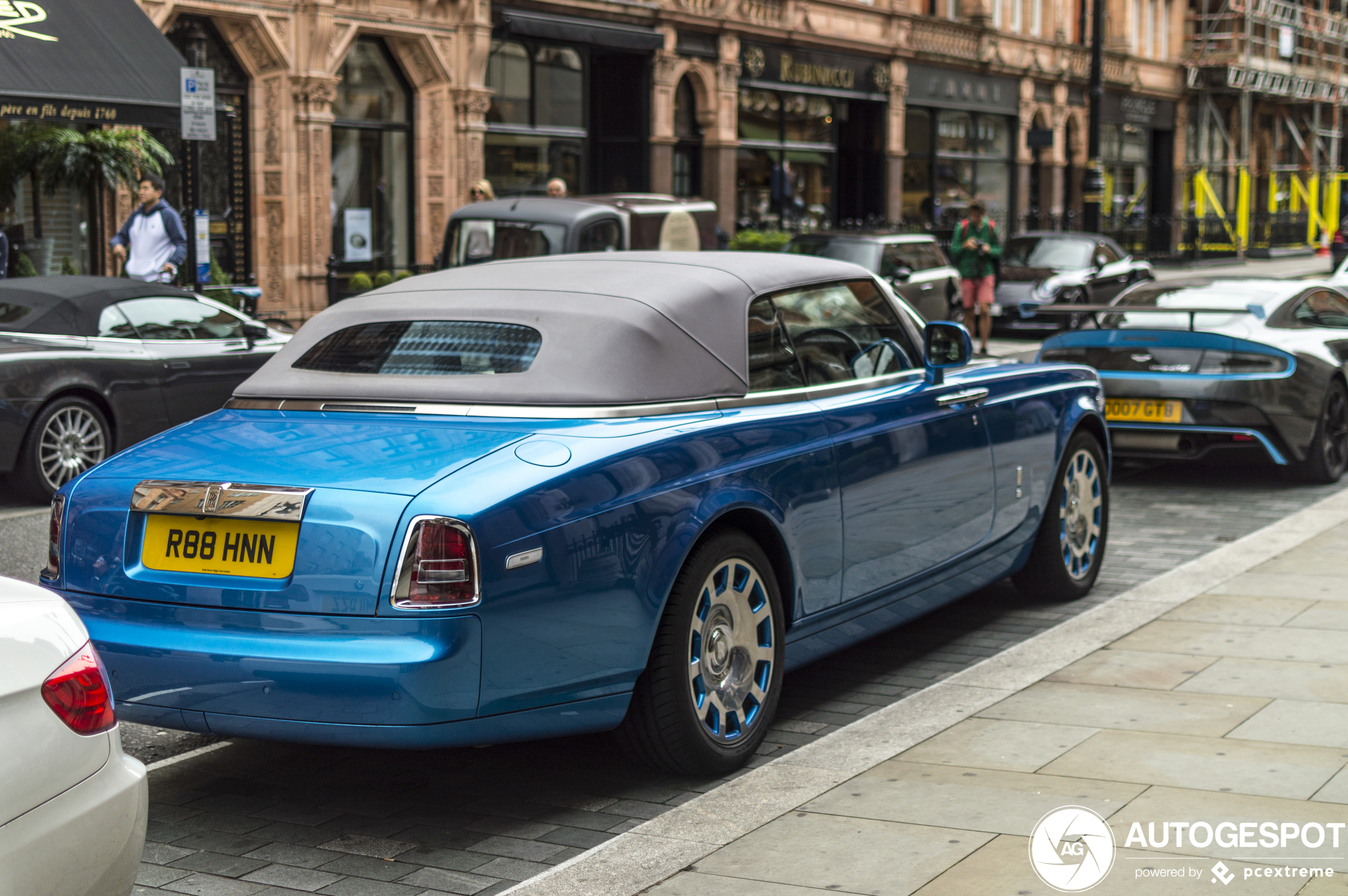 Rolls-Royce Phantom Drophead Coupé Series II Waterspeed Collection