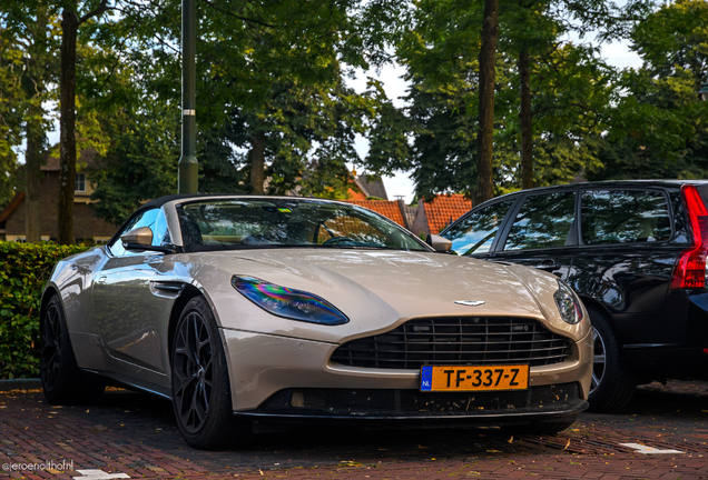 Aston Martin DB11 V8 Volante