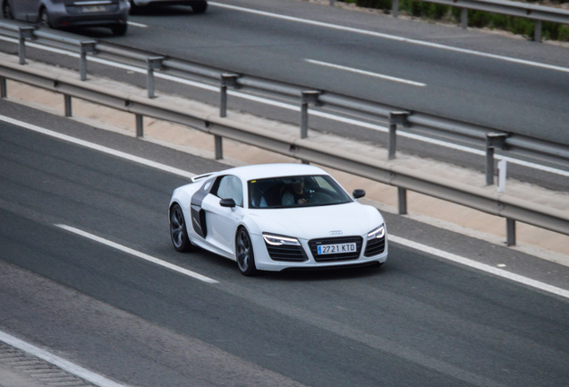 Audi R8 V10 2013